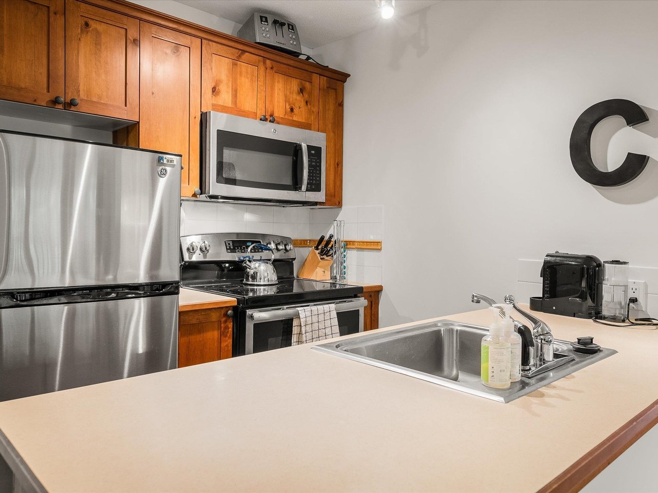 325-4660 Blackcomb Wy