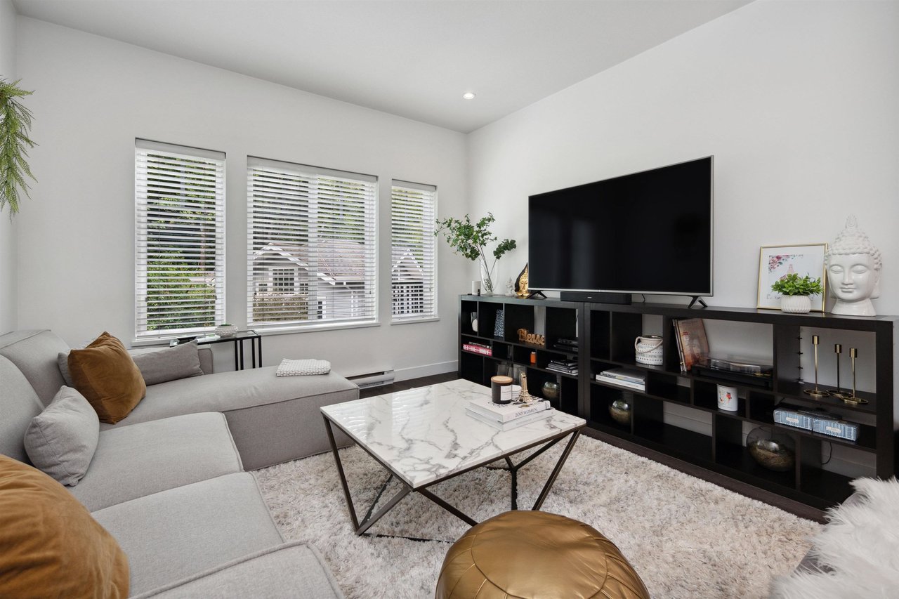 16-13864 Hyland Rd