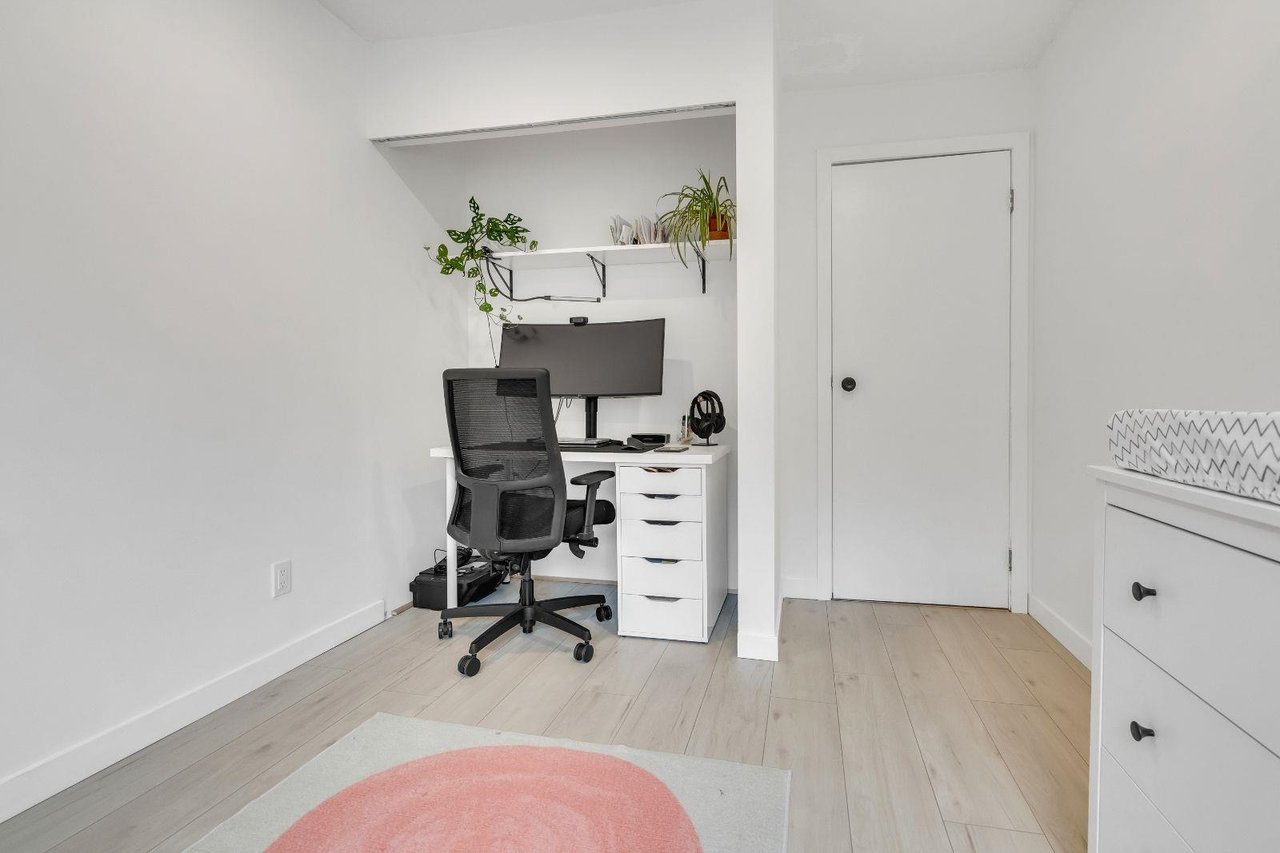 1894 Purcell Way, North Vancouver