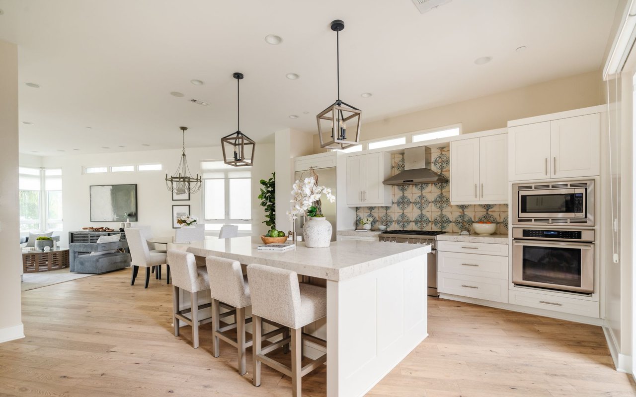 5840 W Seaglass Cir