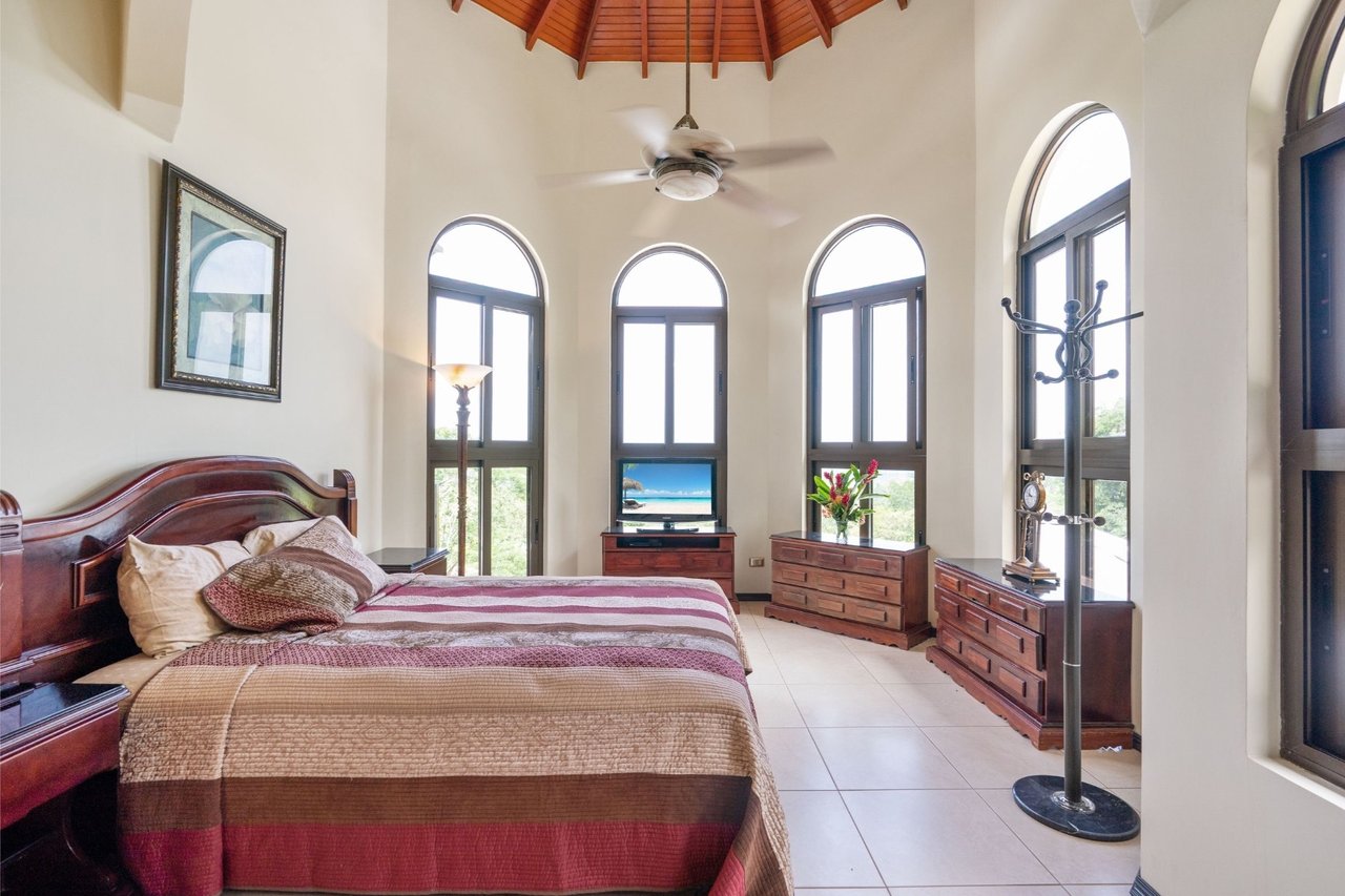 Ocean View Private Estate, Ojochal, Puntarenas