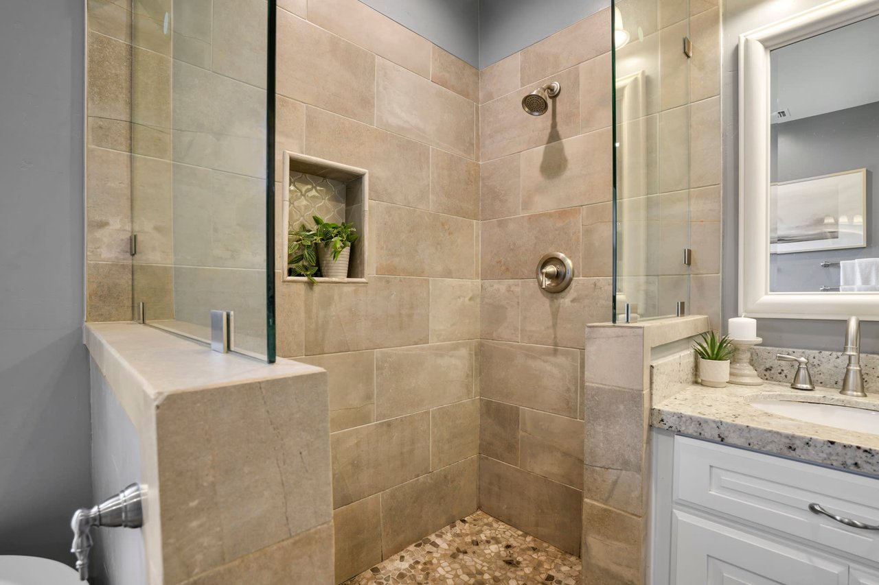 6038 Bonita Meadows Lane