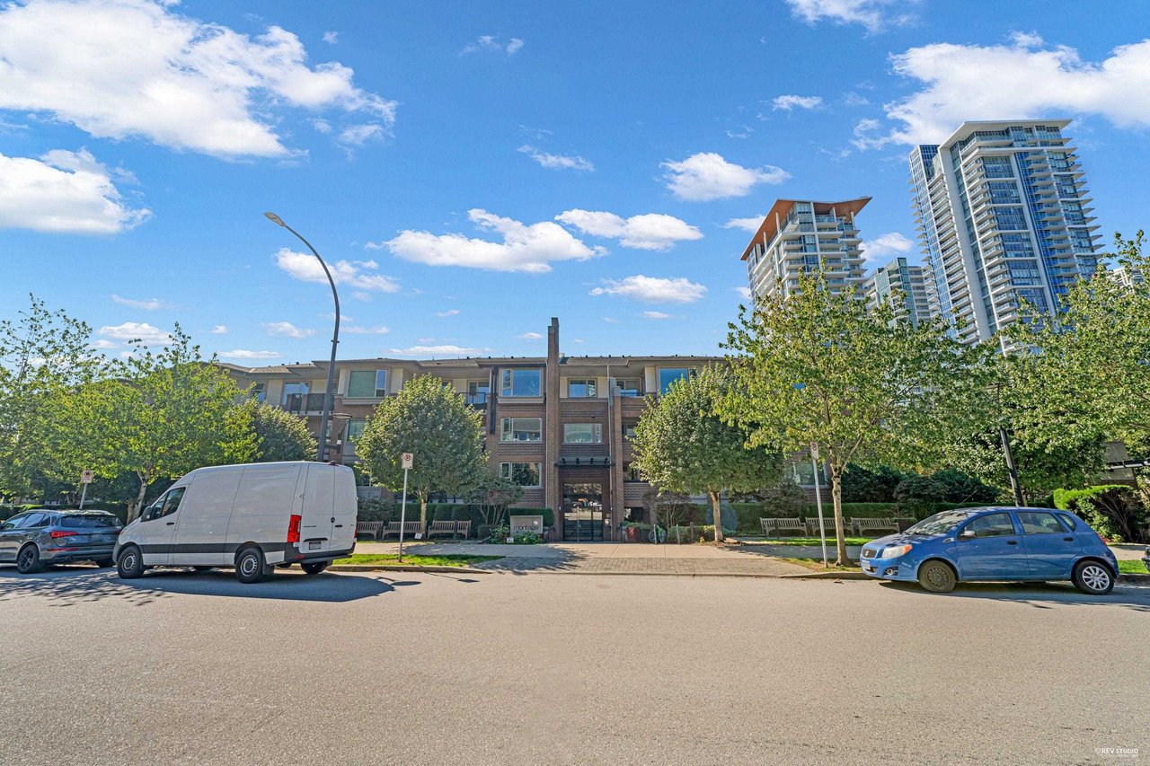 209-4728 Dawson St