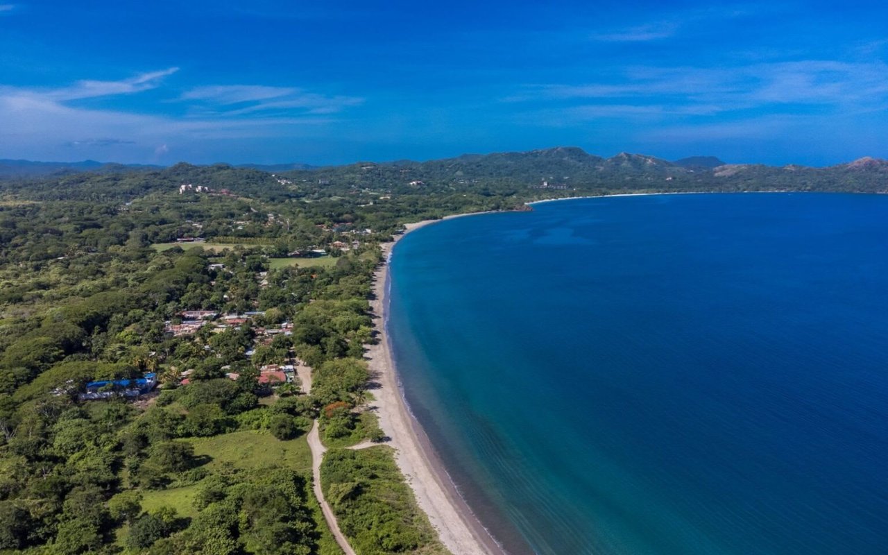 Discover Paradise: 10 Reasons to Fall in Love with Playa Flamingo