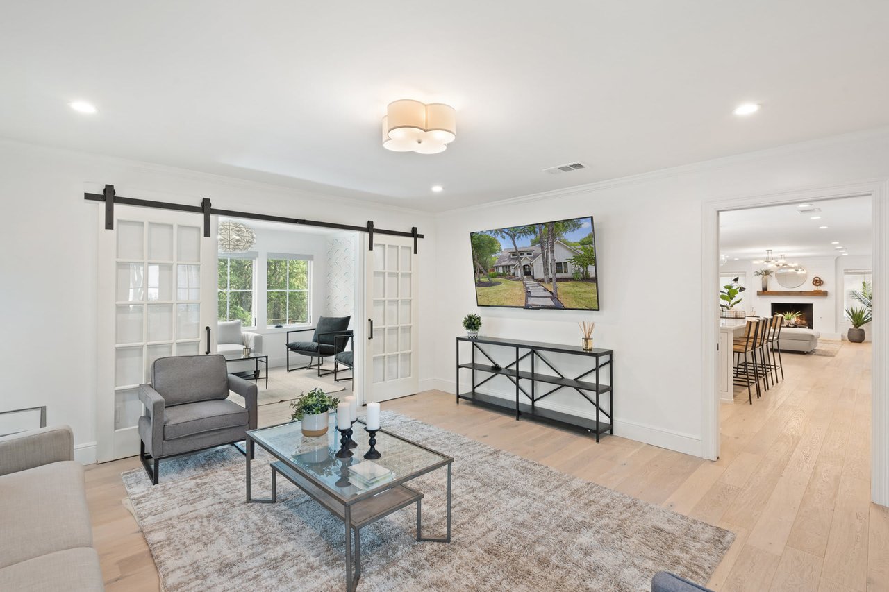 3100 Thousand Oaks