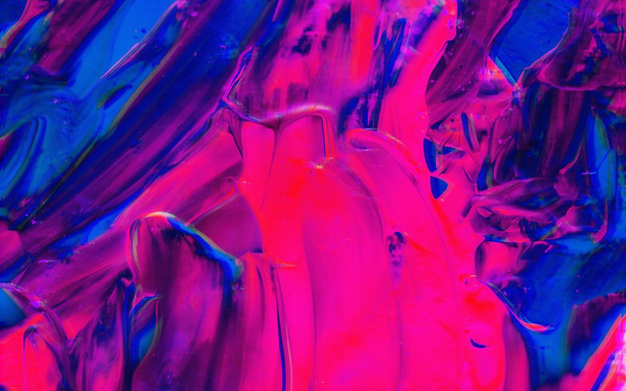 Ceiling Wallpaper: Our New Favorite Thing