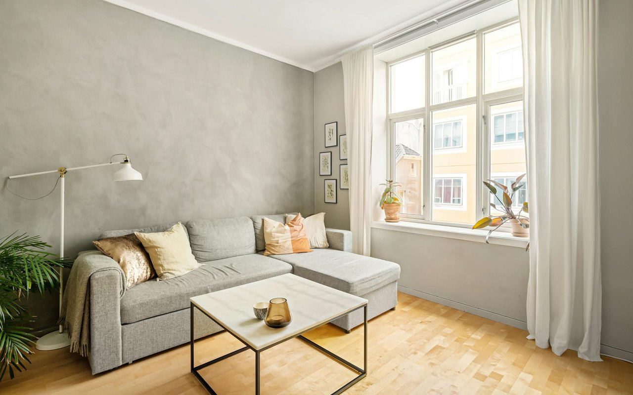 293 Miskow Close – Three Sisters, Canmore