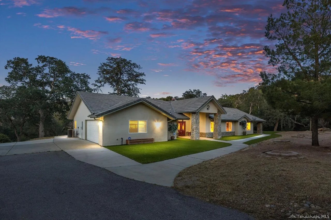 20301 Hart Creek Dr