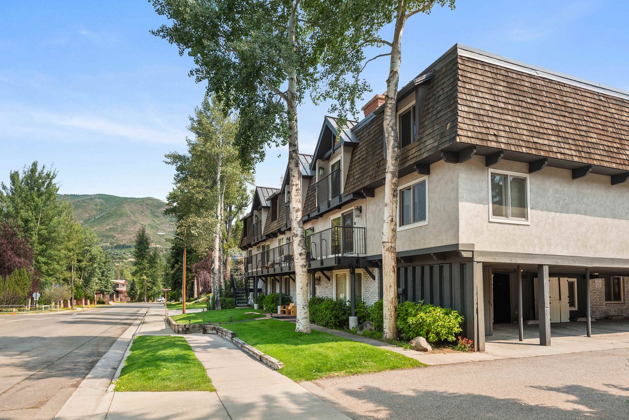 Perfect Mountain Getaway in the Heart of Aspen