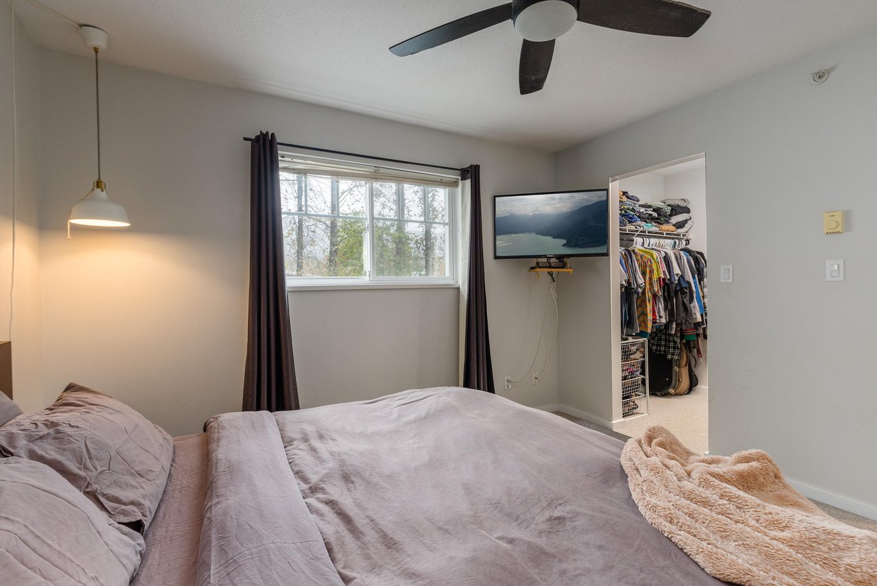 89-1821 Willow Cres