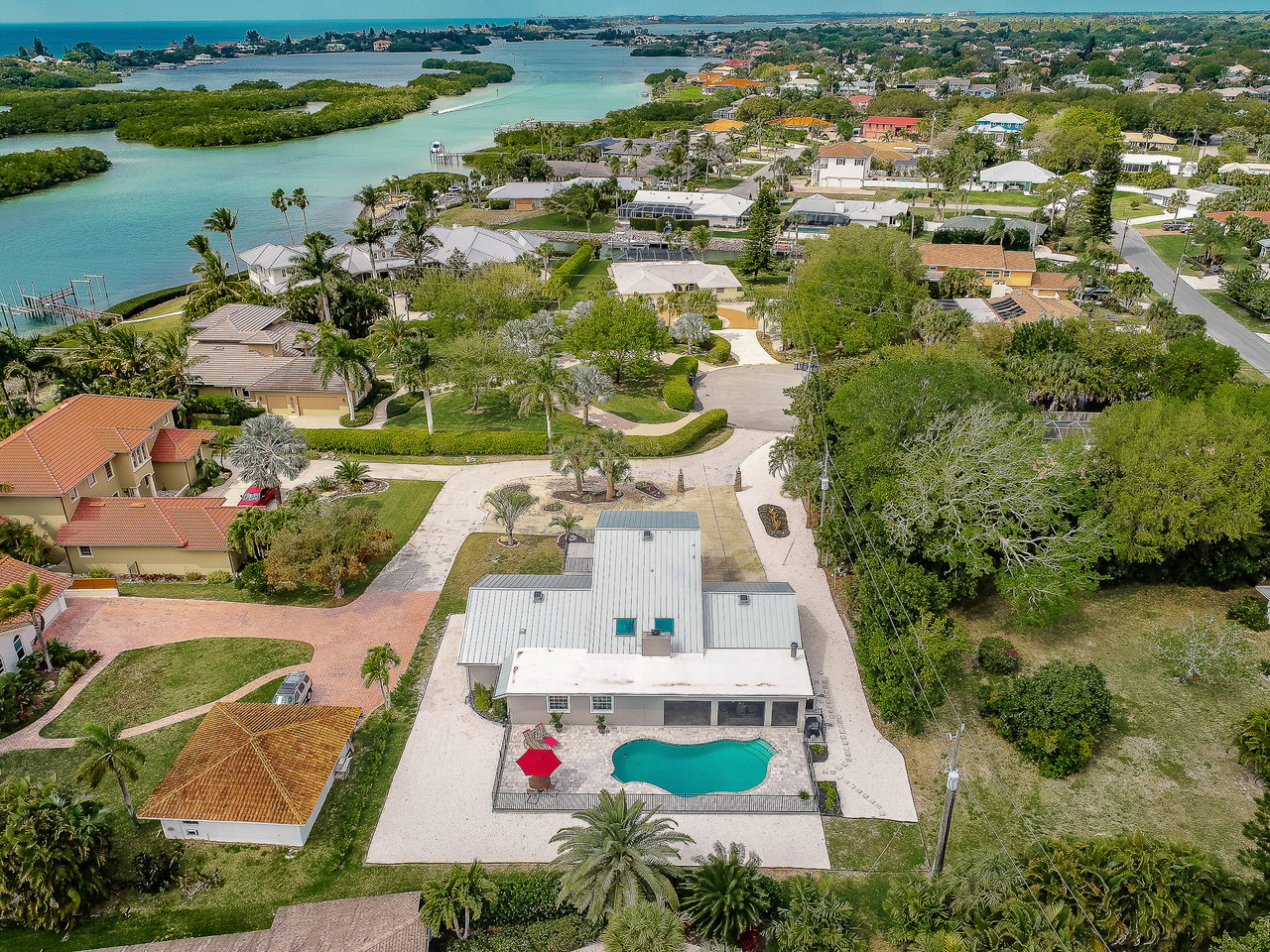 501 VELASQUEZ DRIVE