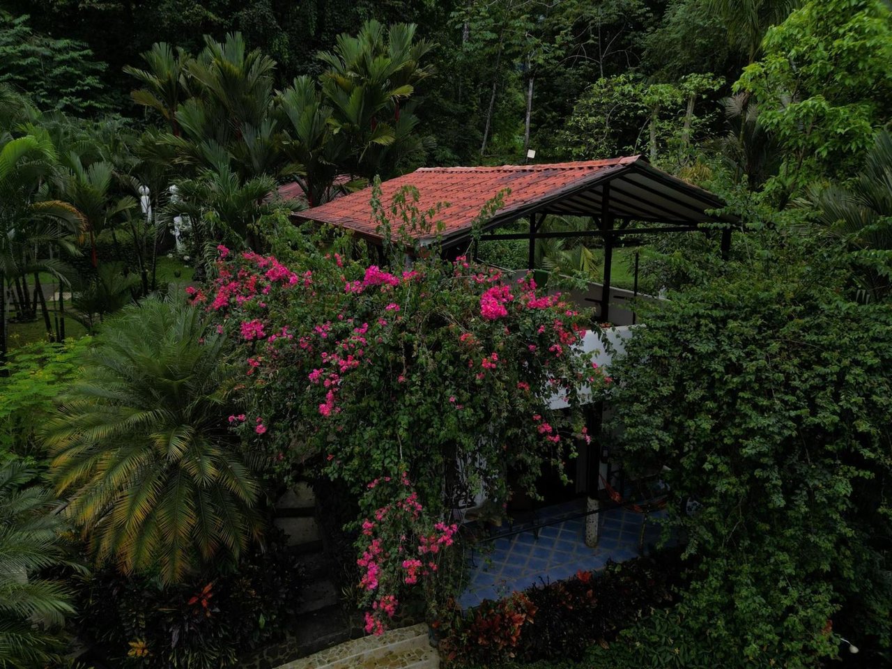 Riverside Boutique Villa Resort, Ojochal, Puntarenas