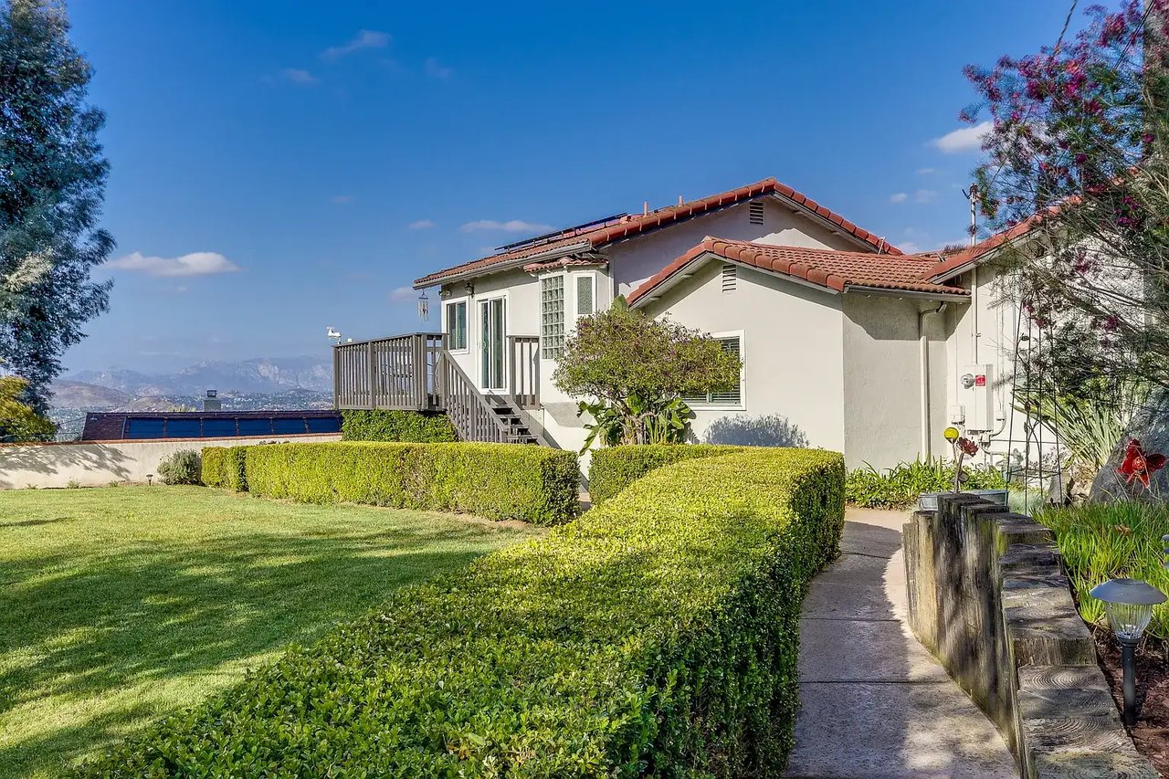 10160 Country View Rd