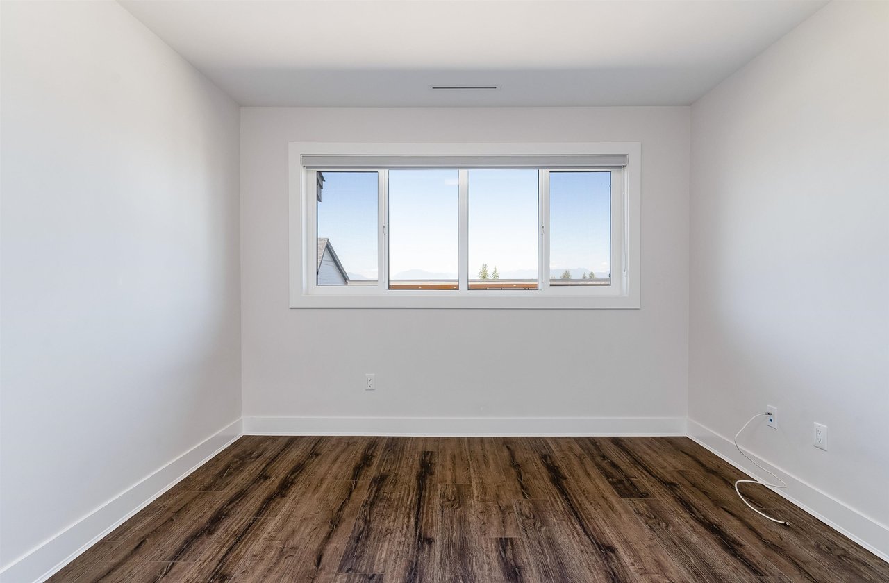 78-15177 60 Ave