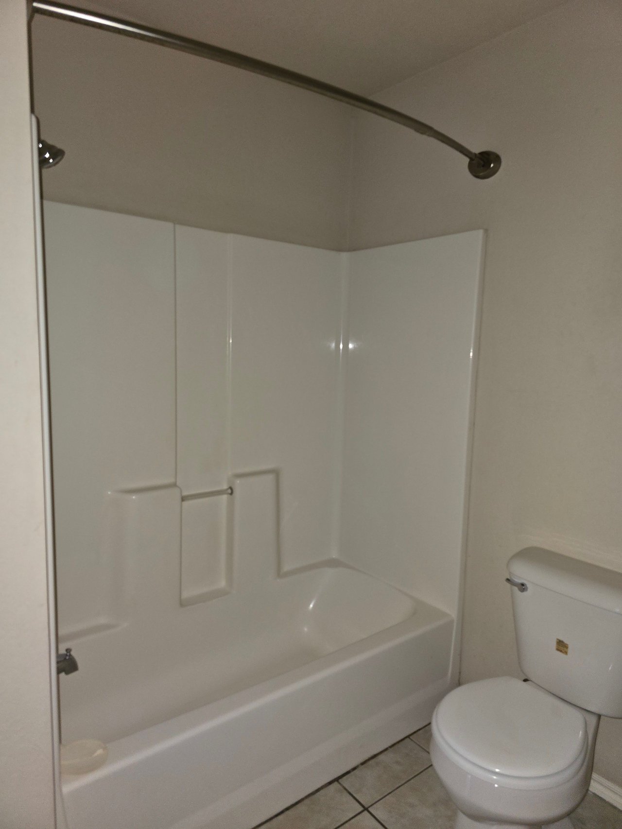 $500 toward first month's rent if leased by October! 1240 Kingston Road