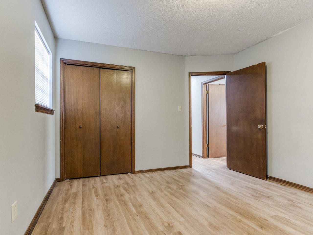 30 Cherokee St