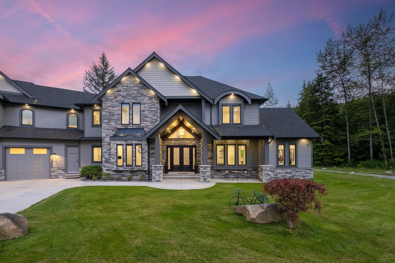 29622 Dewdney Trunk Rd