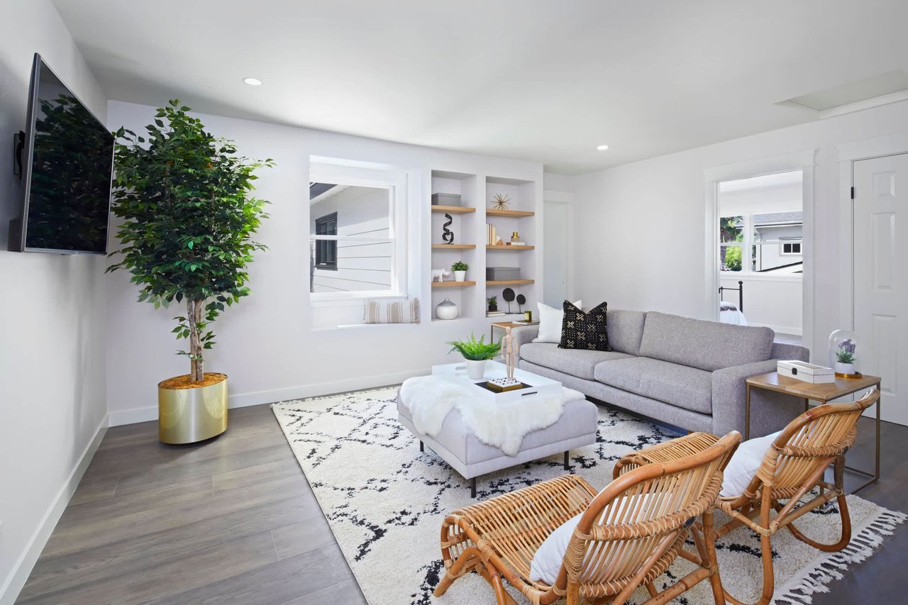 3651 Eileen Way