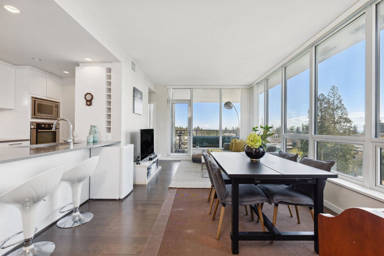 805-5728 Berton Avenue, Vancouver