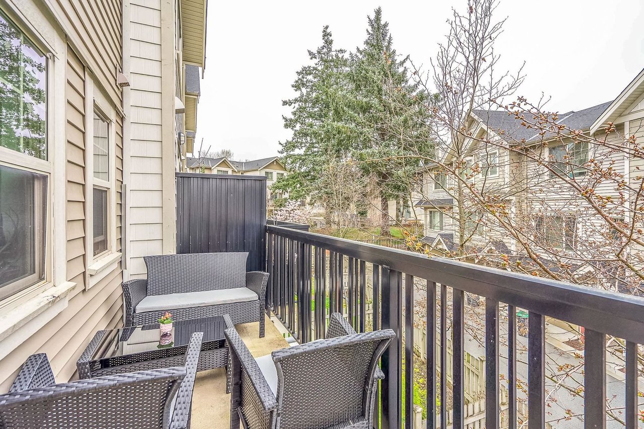 12-19097 64 Ave