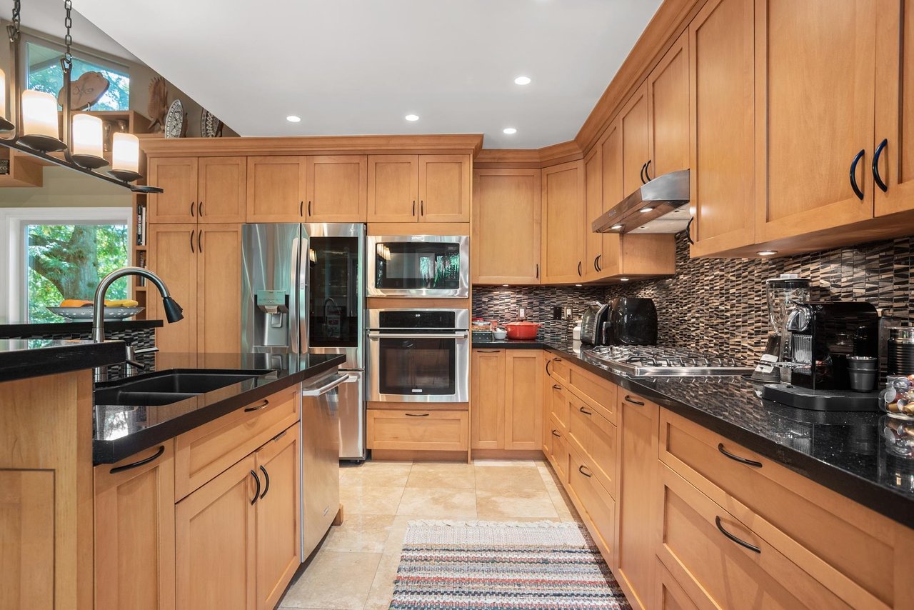 791 Southborough Drive, West Vancouver