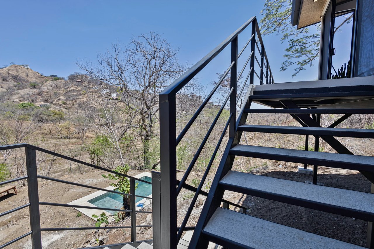 Modern Hilltop Home with Ocean Views, Papagayo, Guanacaste
