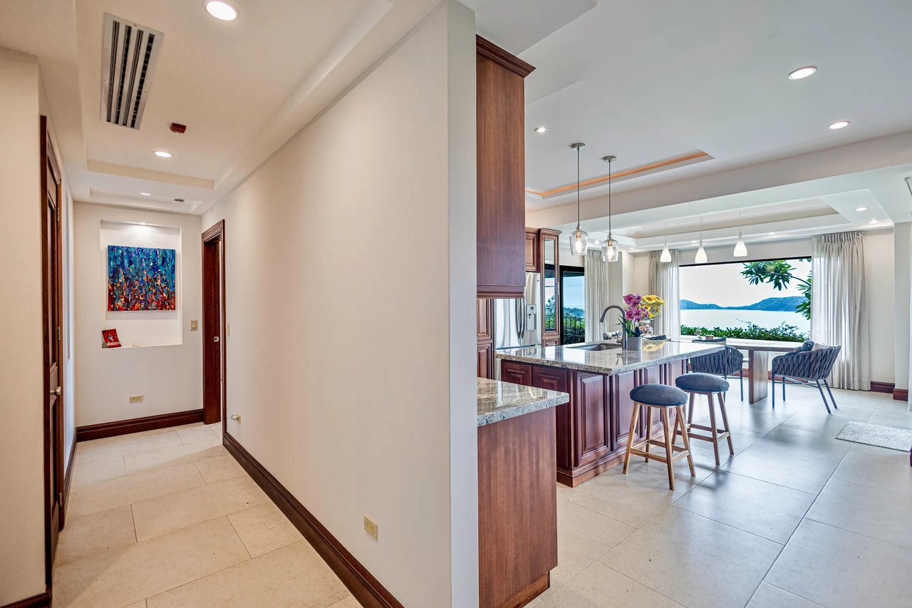 Exclusive Panoramic Ocean View Condo, Papagayo, Guanacaste