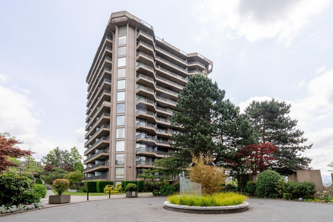 405-3760 Albert Street, Burnaby