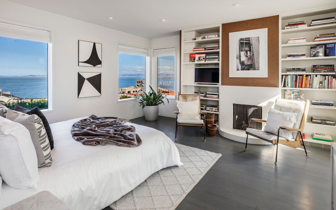 William Wurster-Designed Bay-View Home