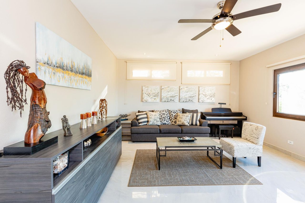 Luxury 6 BR Villa in Flamingo, Incredible Views | Starting At $1,350.00 Daily