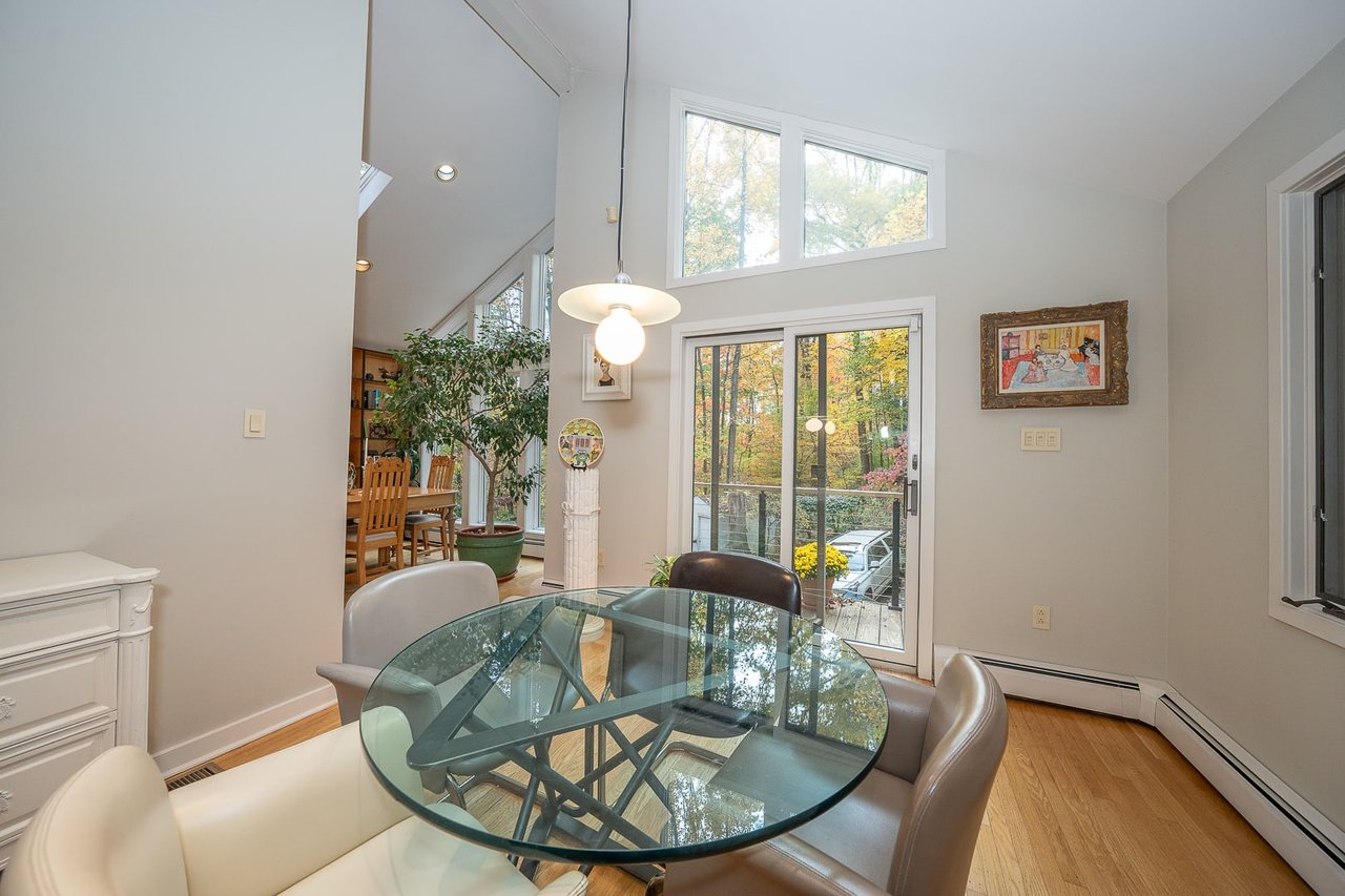334 Malin Rd