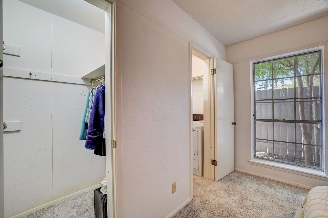 2425 Ashdale Dr #24, Austin, Texas 78757