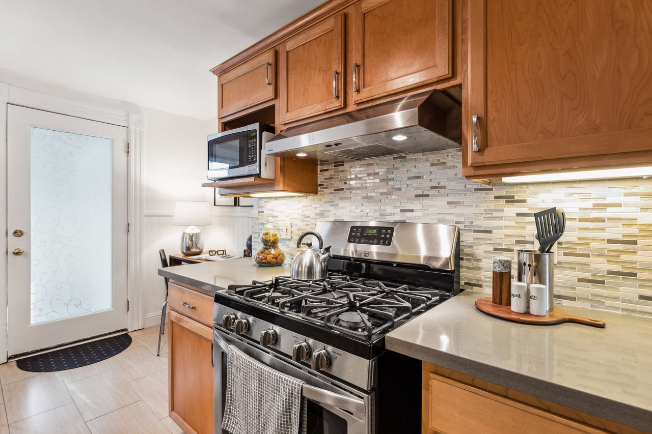 273-275 30th St