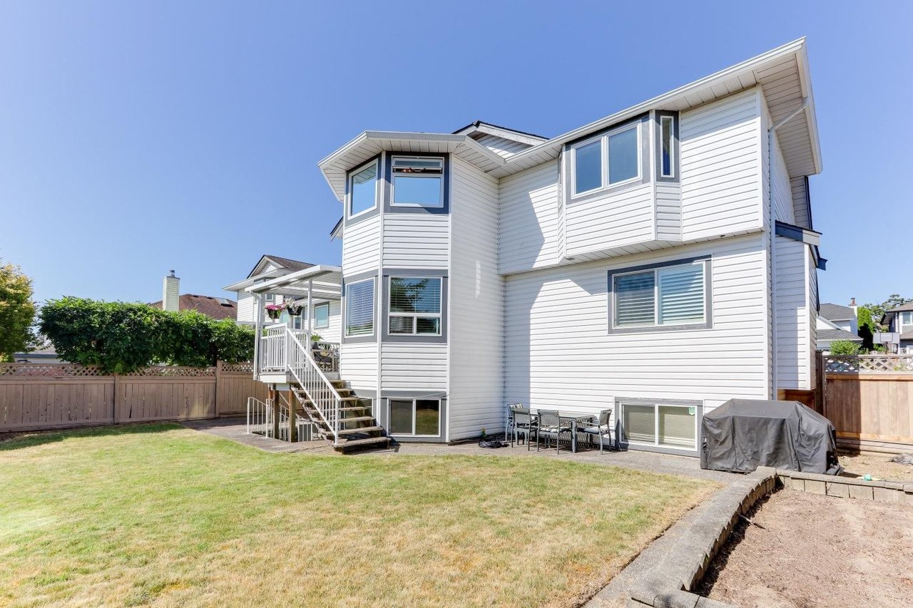 1236 Kensington Pl