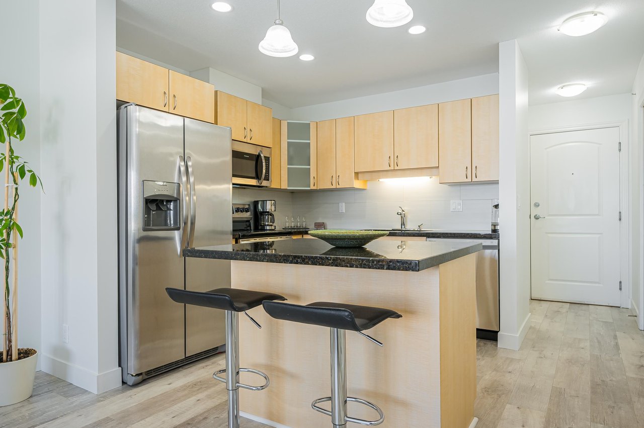 304-19774 56 Ave