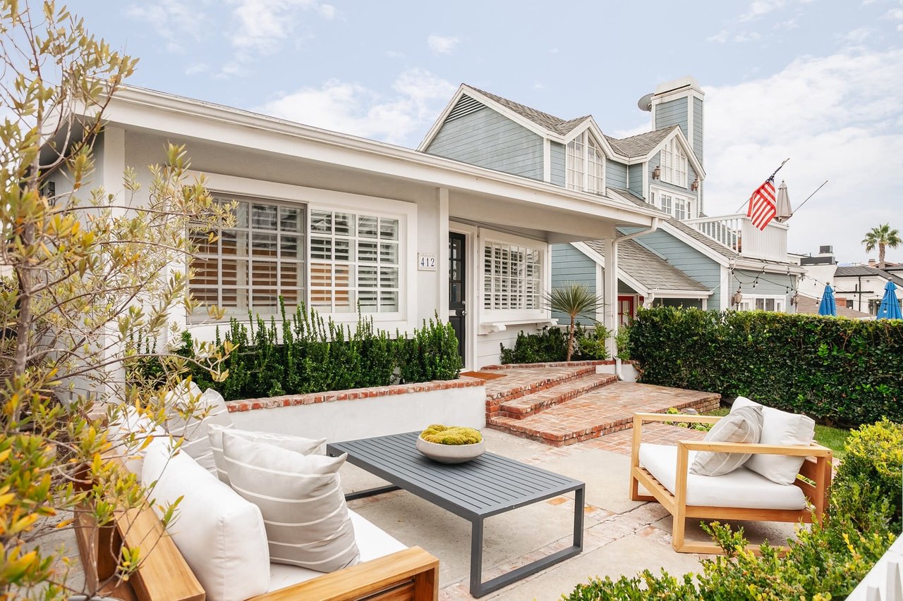 412 Heliotrope Avenue