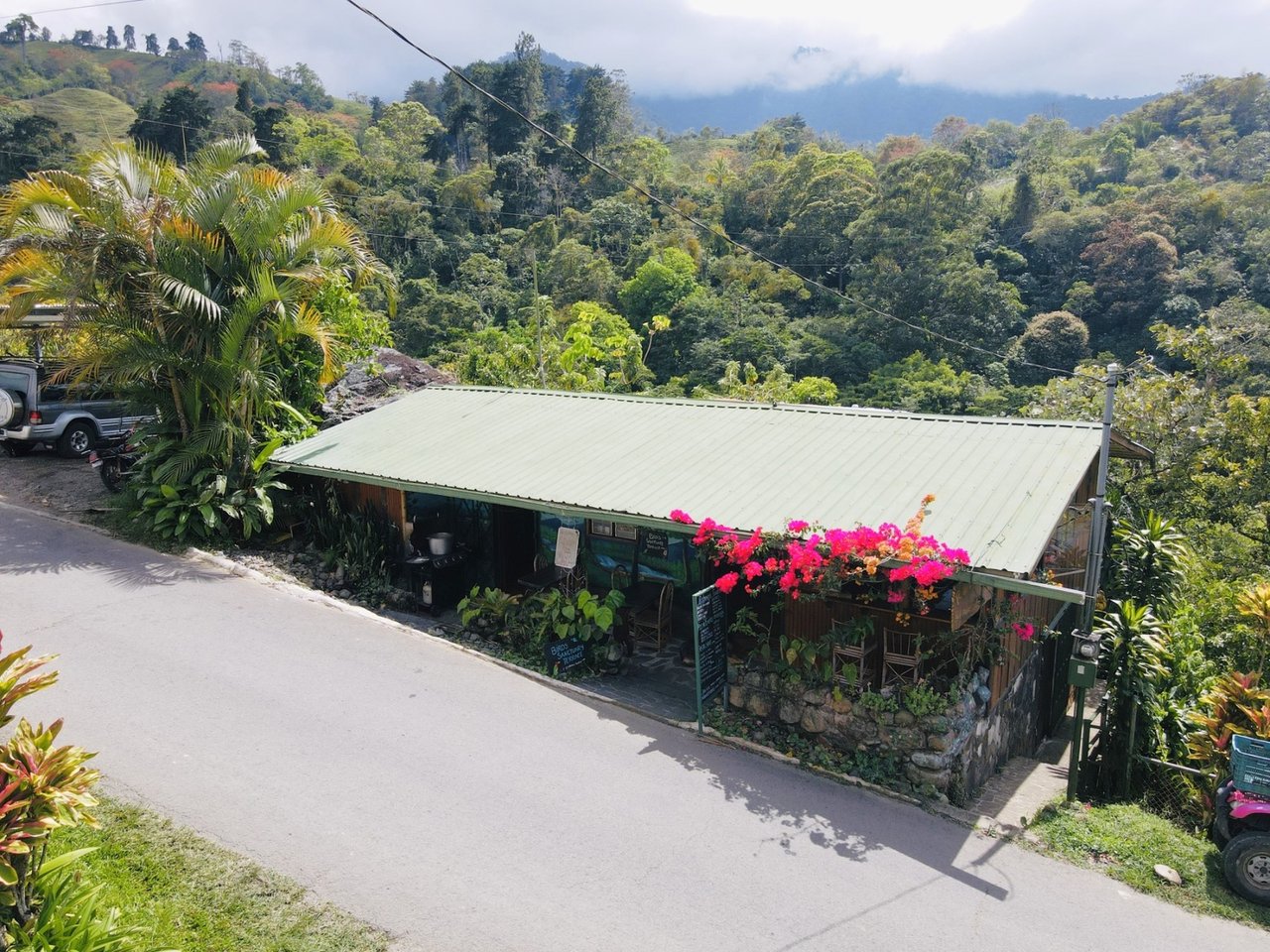 Bird Sanctuary Mountain Cabin, Perez Zeledon, San Jose