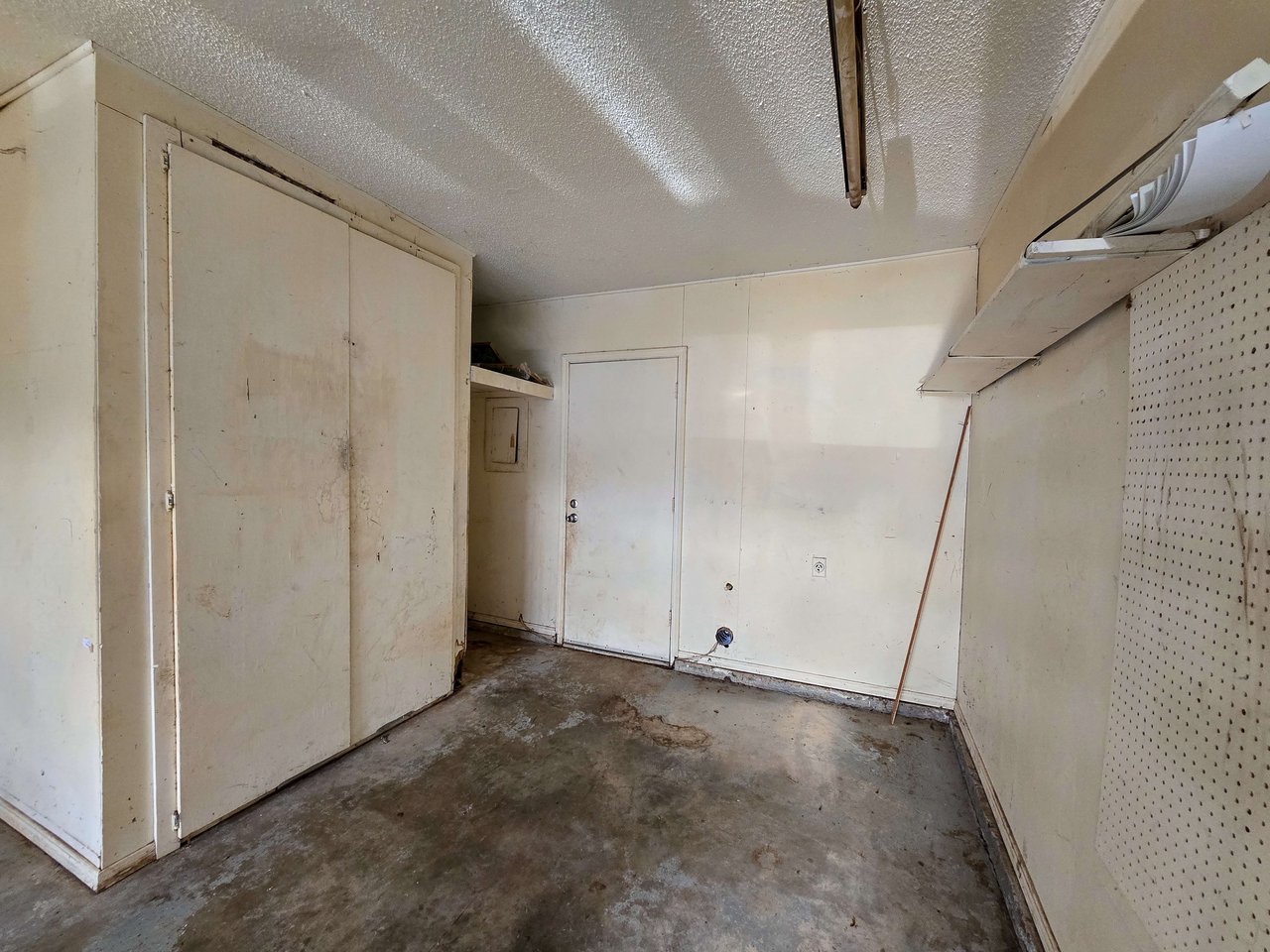 104 Hardesty Dr.