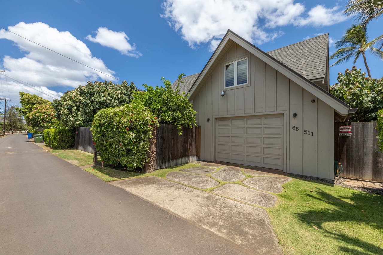 Waialua Beachfront Cottage