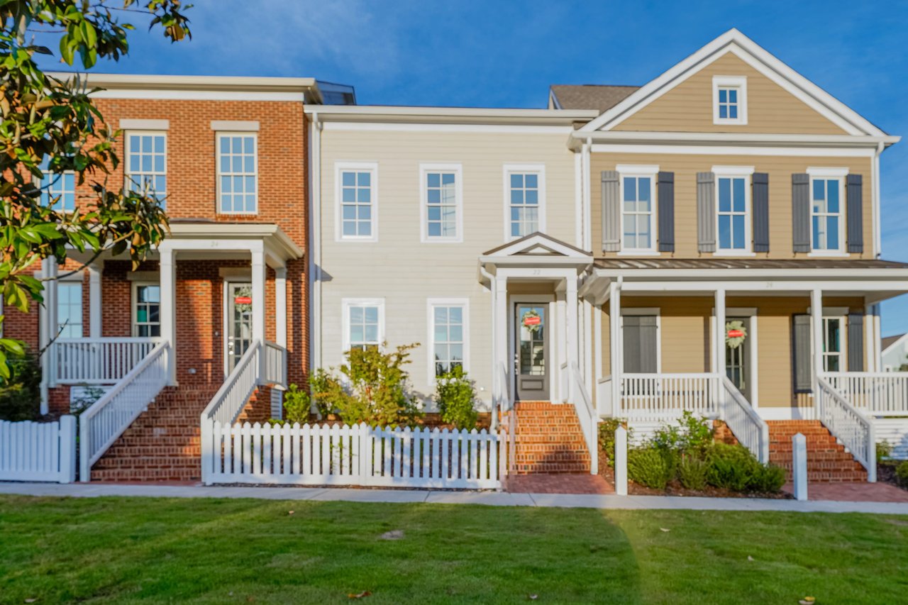 Luxury Living in the Village of Providence!! New/Never Been lived in!