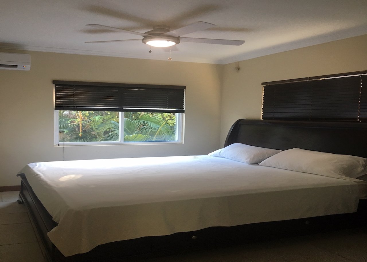 Turnkey Furnished Pool Townhome, Jaco, Puntarenas