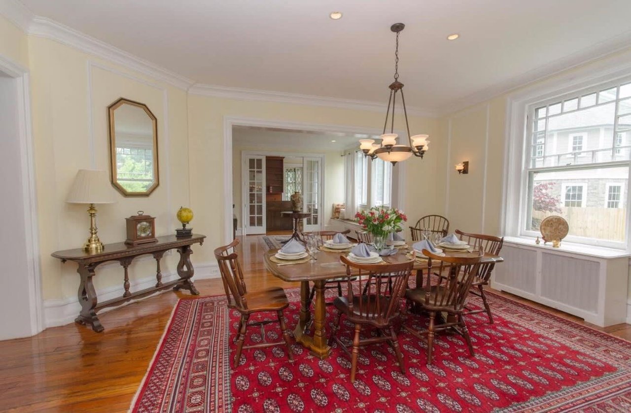 121 Pennswood Rd