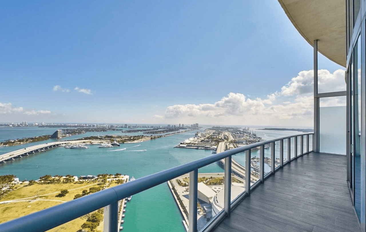 888 BISCAYNE BL Unit: 5111