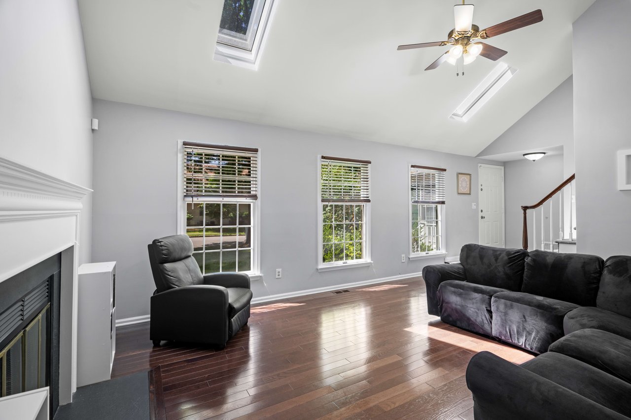 306 Alexandria Way