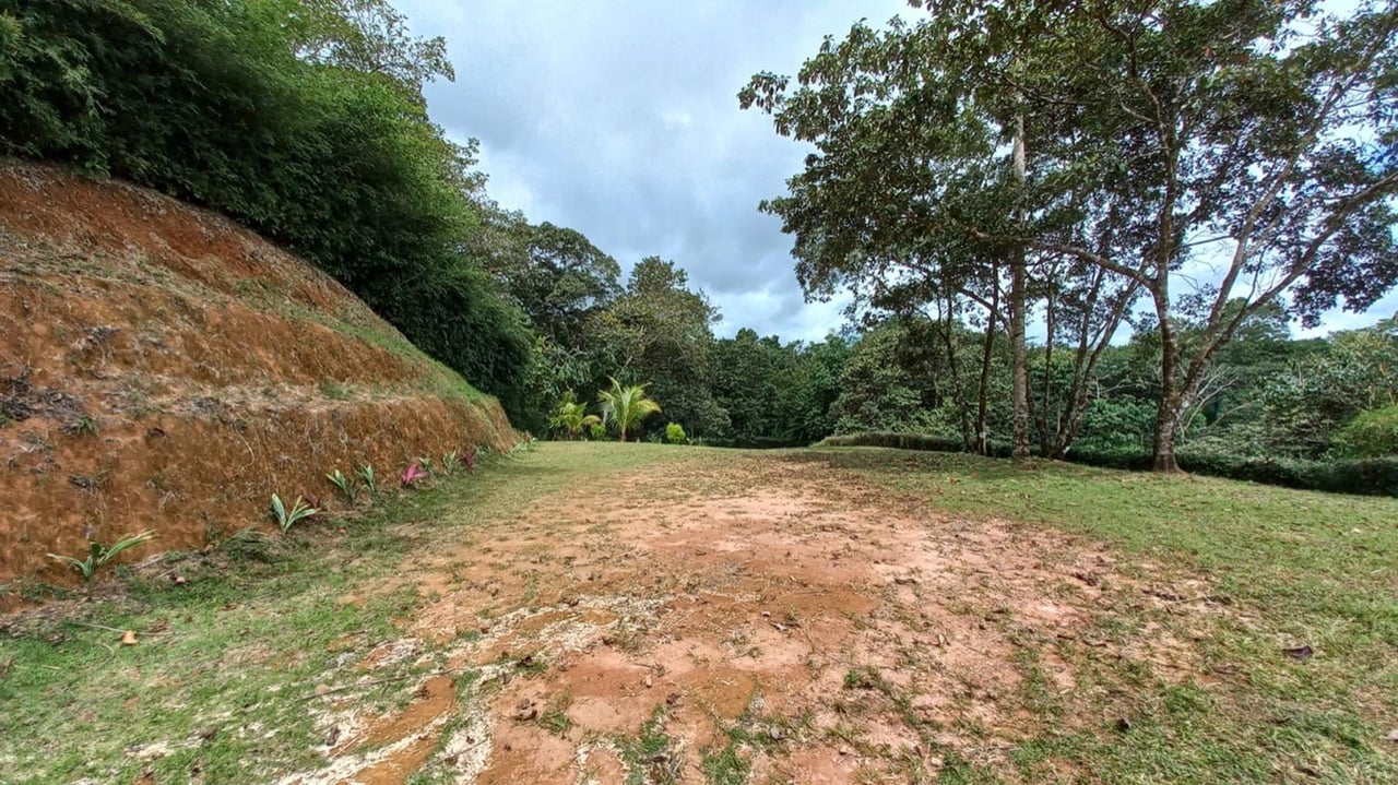 Usable Development Land, Ojochal, Puntarenas