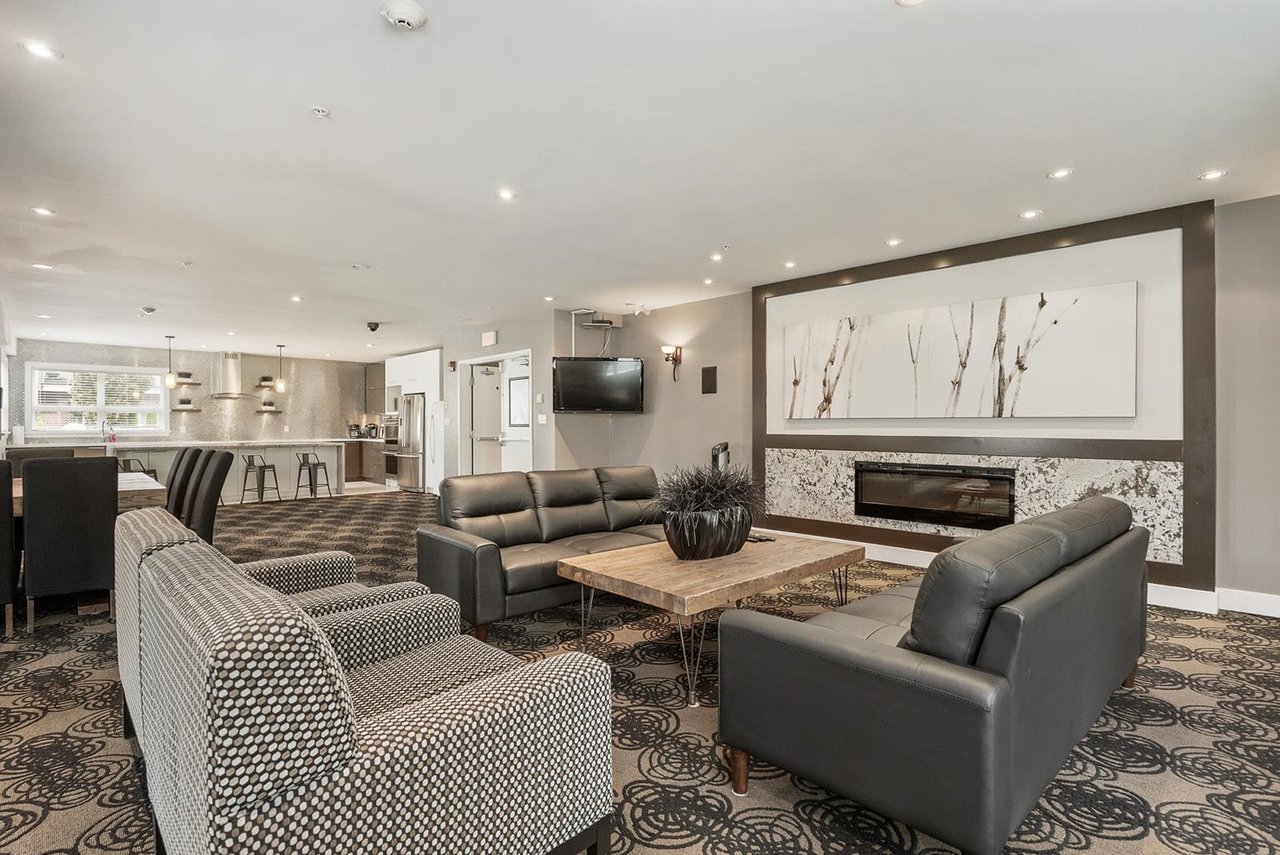 E106-20211 66 Ave