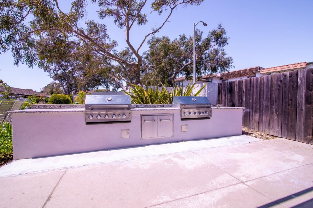 707 Fathom Dr, Unit 203