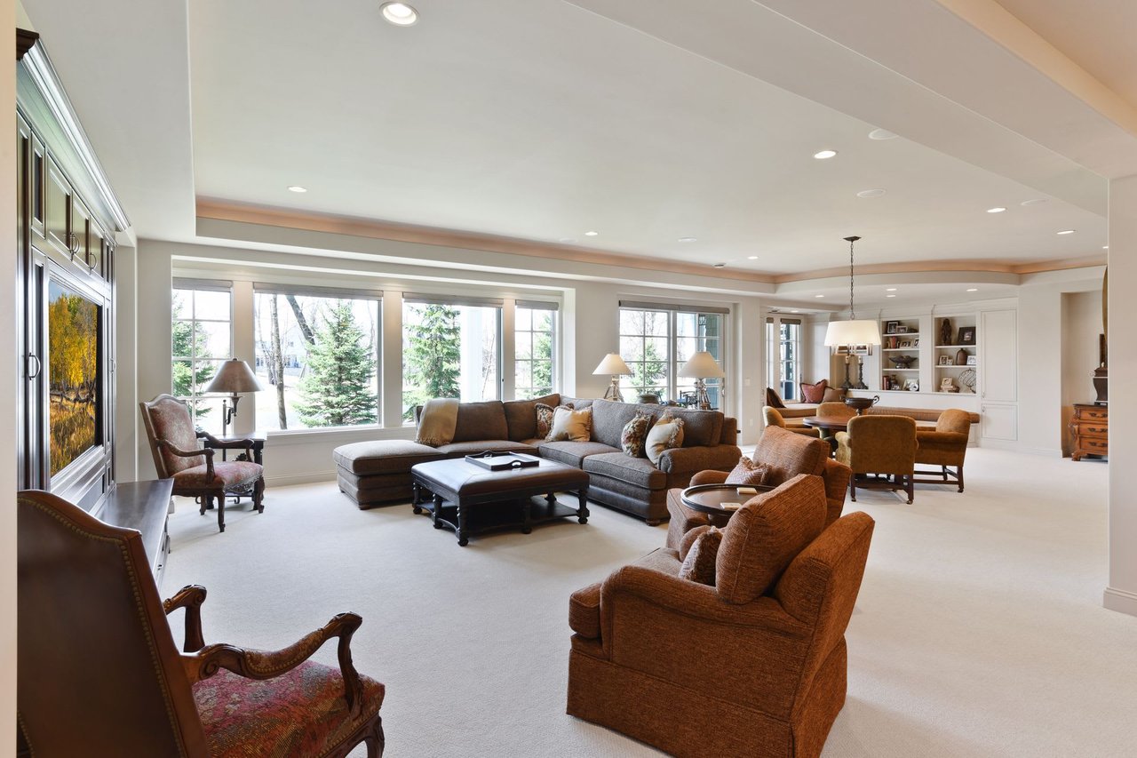 1640 Locust Hills Place, Wayzata