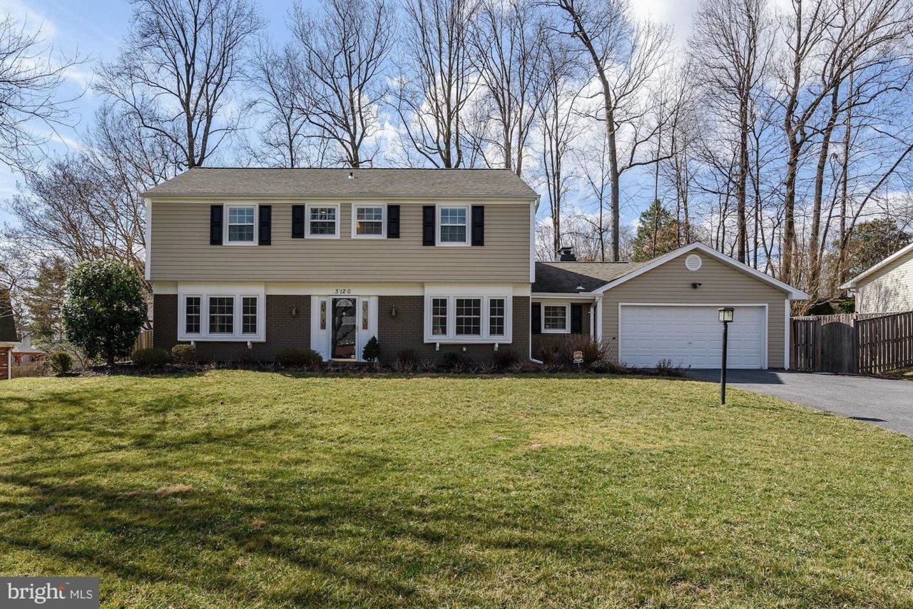 3120 Birchtree Ln