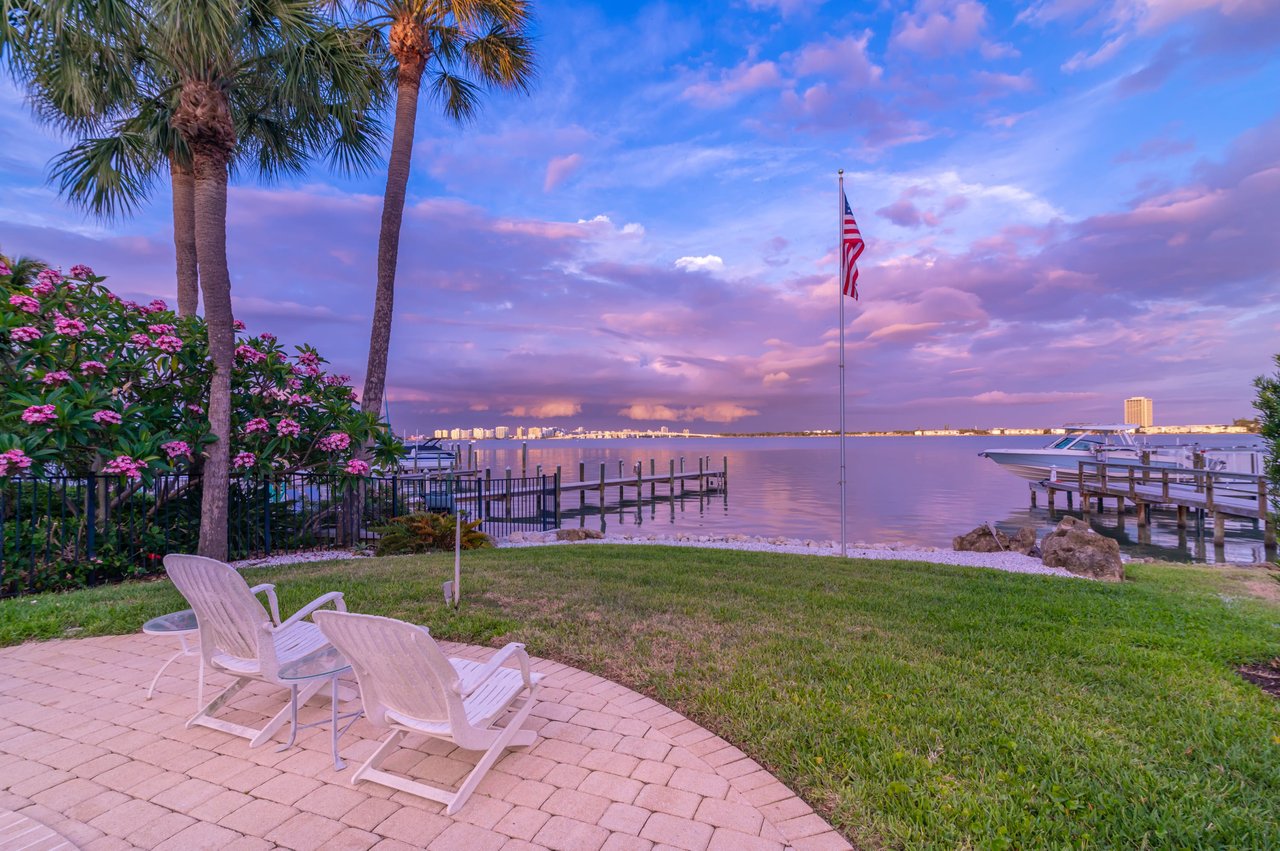 Prestigious Address in Lido Shores